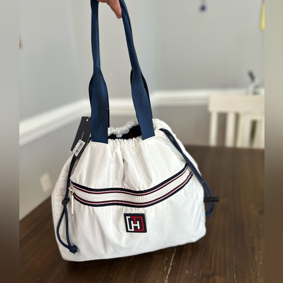 NWT Tommy Hilfiger drawstring tote bag - Picture 4 of 14